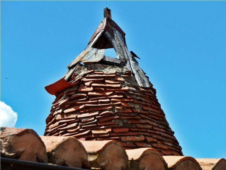 Chimenea encestada Serrana