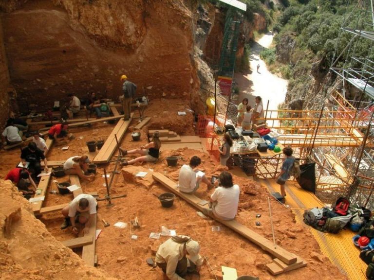 Excavacion en Atapuerca 2