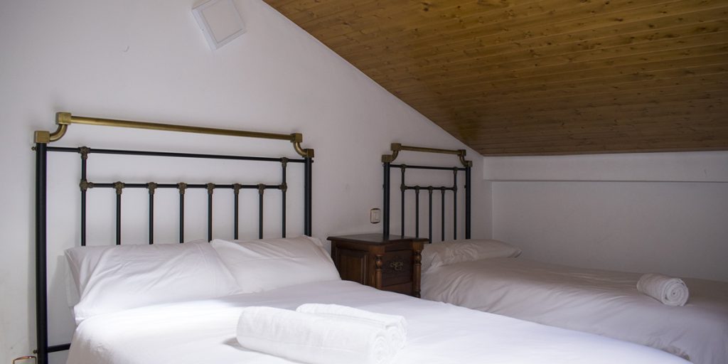 Habitacion El Buho Casa Rural La Yedra II