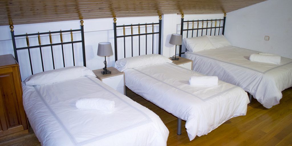 Habitacion El Lobo Casa Rural La Yedra II